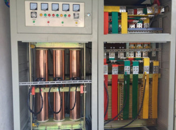 700kw三相补偿式电力稳压器SBW-700KVA