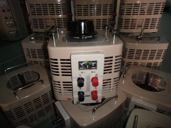 TDGC2-3KVA单相电动调压器0-250V 0-300V